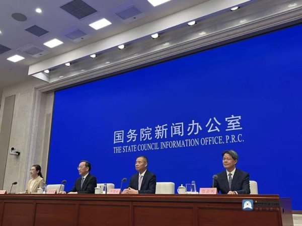 优股配资 2024年我国新能源汽车产销量相当于2020年全年的9.5倍